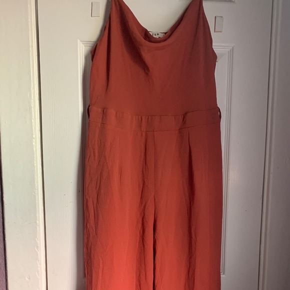 Jumpsuit - Picture 1 of 2